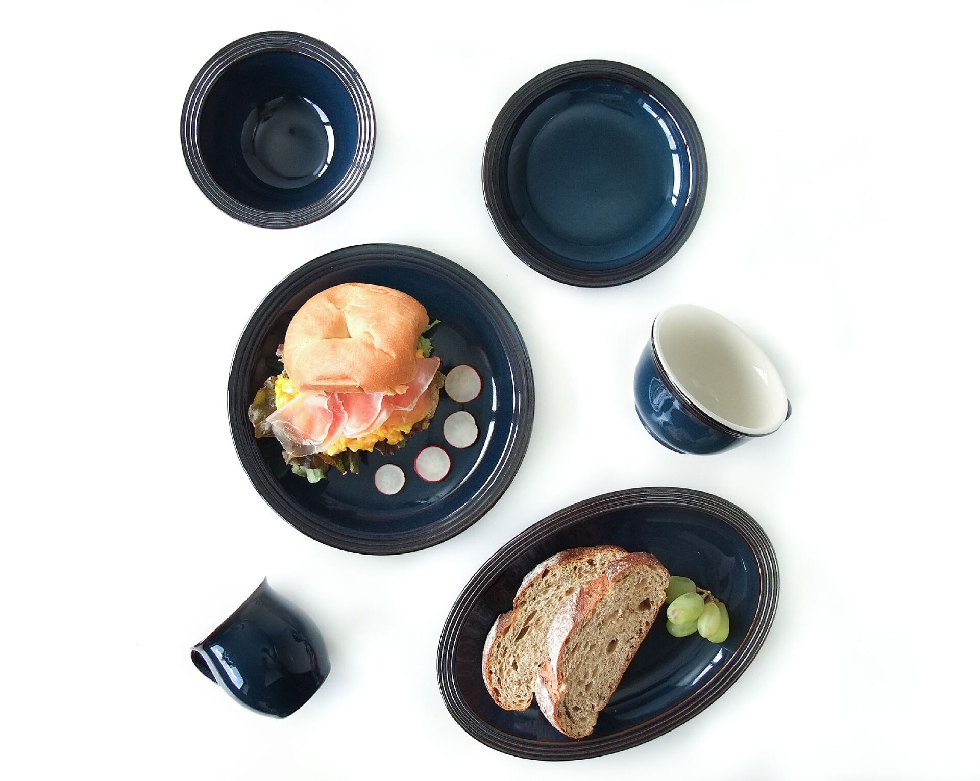青い食器で簡単！おうちカフェをオープン【みのさららオススメ商品】